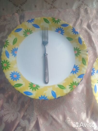 Тарелка сервировочная