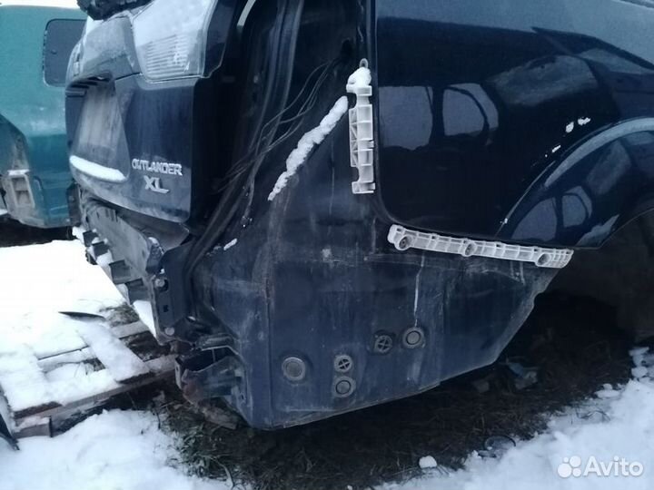 Задняя часть кузова Mitsubishi Outlander 2 (XL)