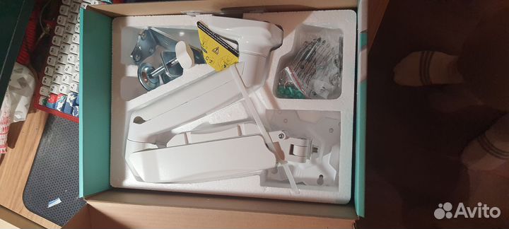 Кронштейн для монитора onkron