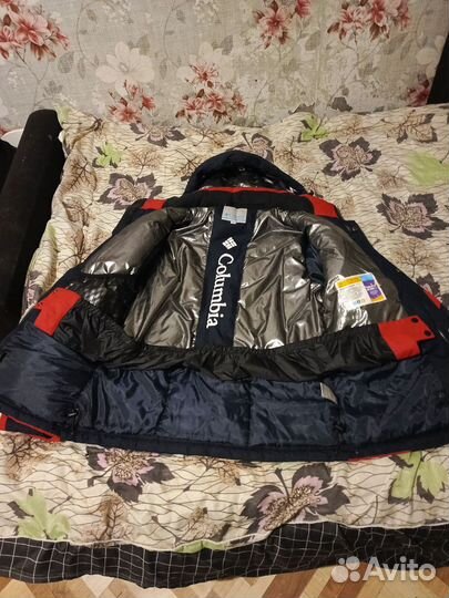 Продам куртку Columbia