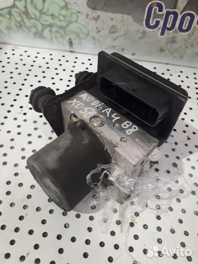 Блок управления ABS Audi A4