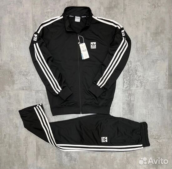 Спортивный костюм Adidas (прямые штаны)