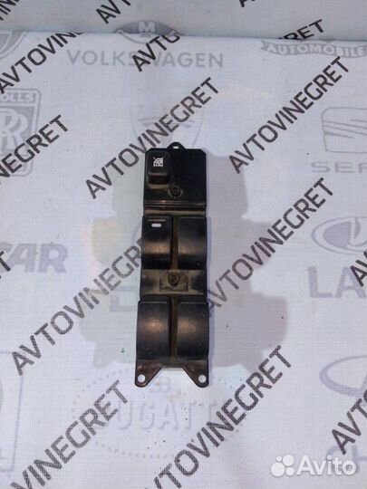 Блок управления стеклоподъемника Mitsubishi Lancer