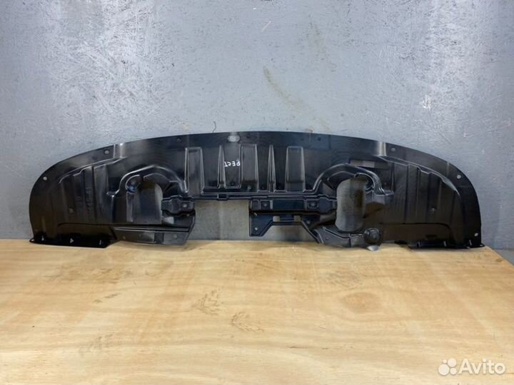 Защита бампера пластиковая передняя Mitsubishi