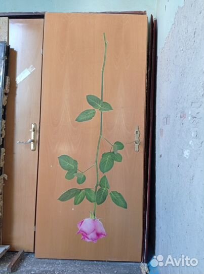 Продам деревянные двери