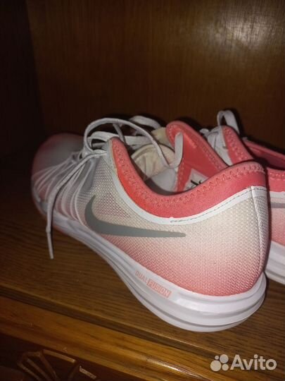 Кроссовки Dual fusion Nike 40,5 р,оригинал