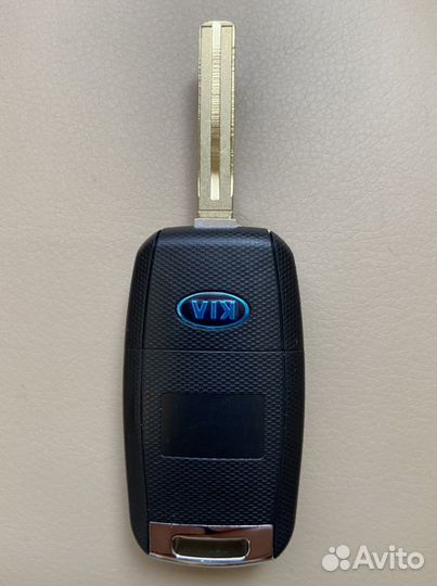 Чехол на ключ kia