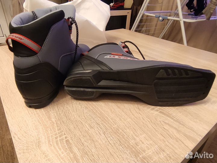 Лыжные ботинки мужские 46 размер