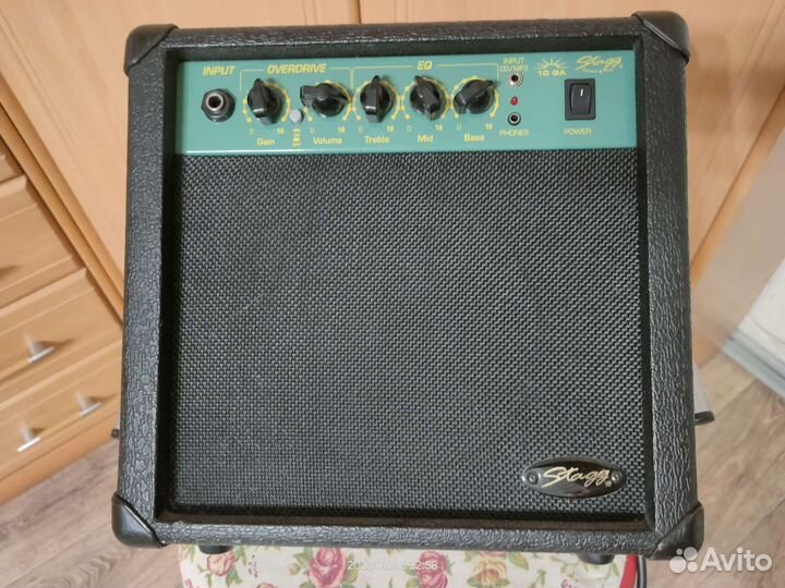 Гитарный комбоусилитель Stagg 10GA