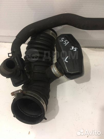 Патрубок корпуса фильтра левый на Infiniti Fx Qx70