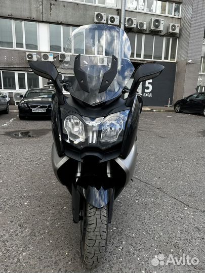 Продам максискутер BMW C650GT