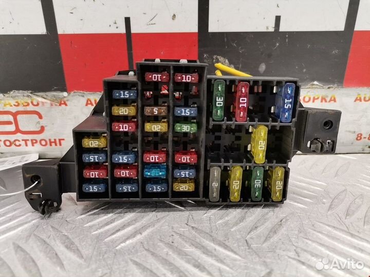 Блок предохранителей для Renault Clio 2 7703297597