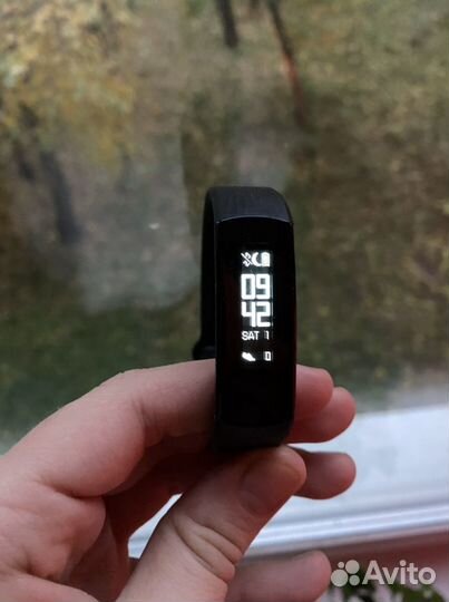 Фитнес браслет huawei honor band 3