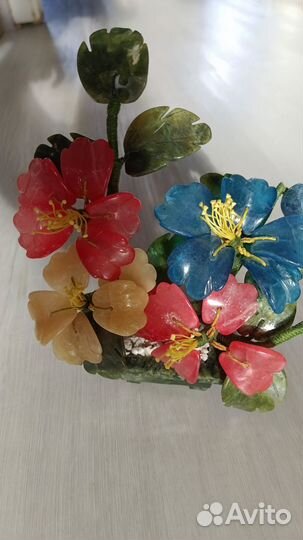 Каменный цветок