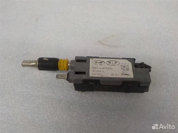 Усилитель антенны Hyundai Elantra (HD) 2006-2010