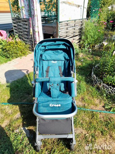 Прогулочная коляска