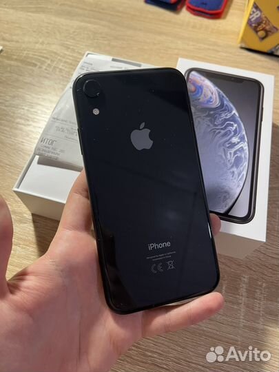 iPhone Xr, 64 ГБ