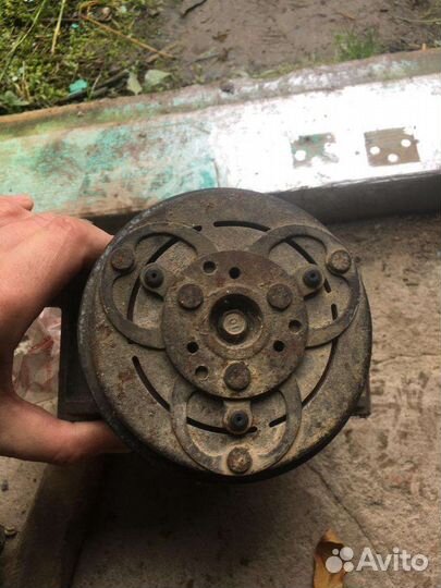 Компрессор кондиционера mitsubishi pajero sport 2