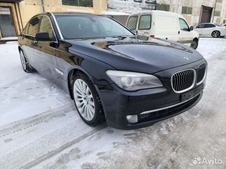 Разбор BMW 7-Series (F02) N63B44A 2010г