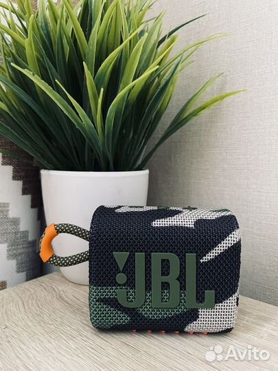 Портативная колонка jbl