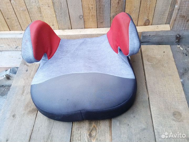 Автокресло бустер