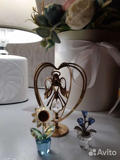 Статуэтки swarovski