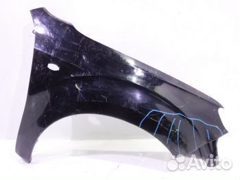 Крыло переднее правое