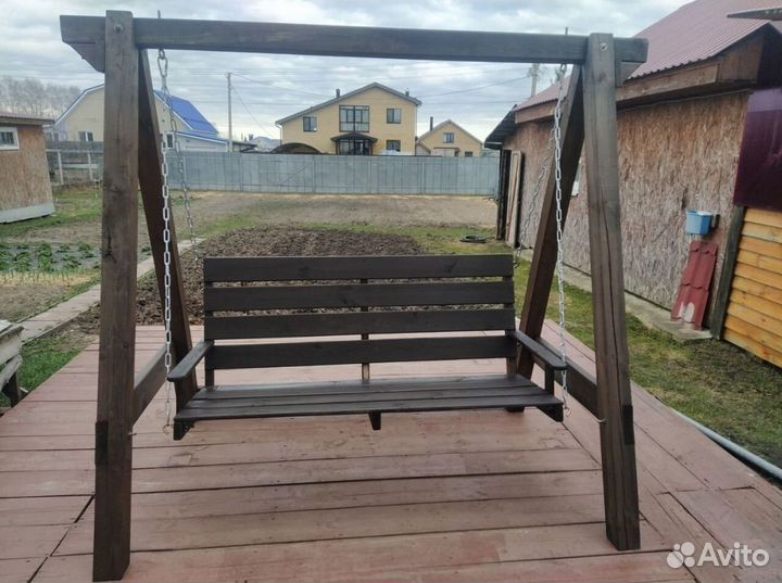 Качели деревянные