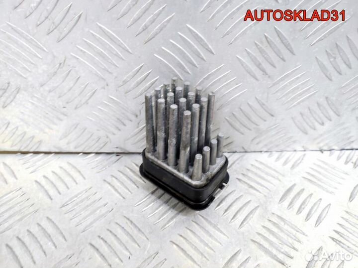 Резистор отопителя Opel Zafira B 90566802