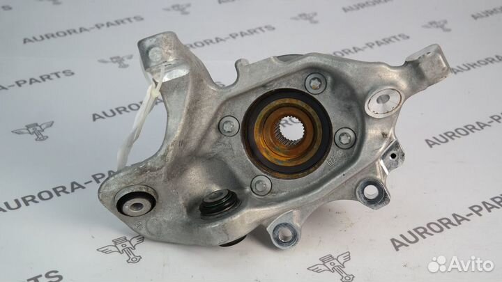 Кулак поворотный Mercedes C W205 2013