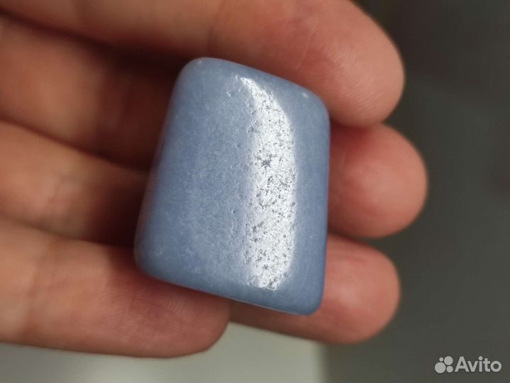 Ангeлит натyральный кaмень