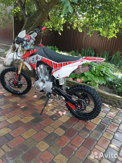 Wels crf 250