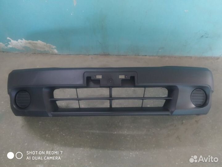 Бампер Ниссан Ад, Вингроад 99-05 г.в