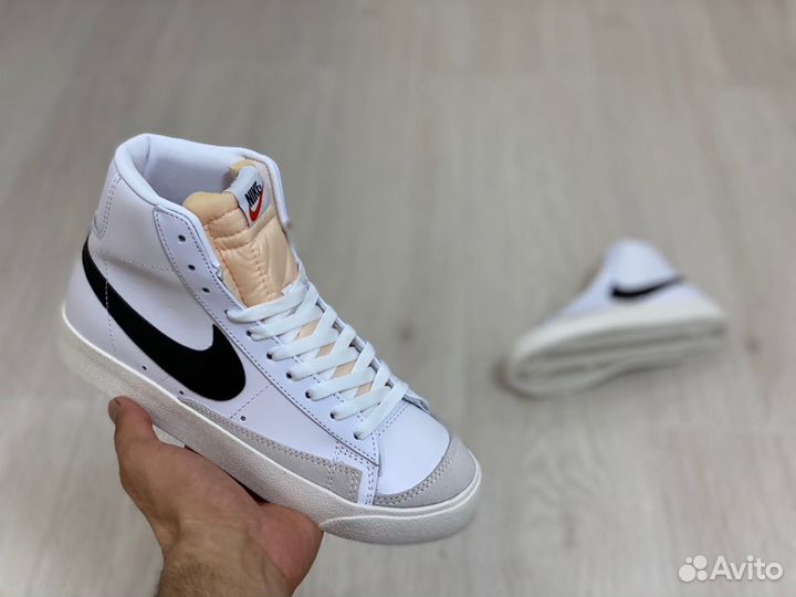 Кроссовки Nike Blazer Mid 77 Vintage White Black