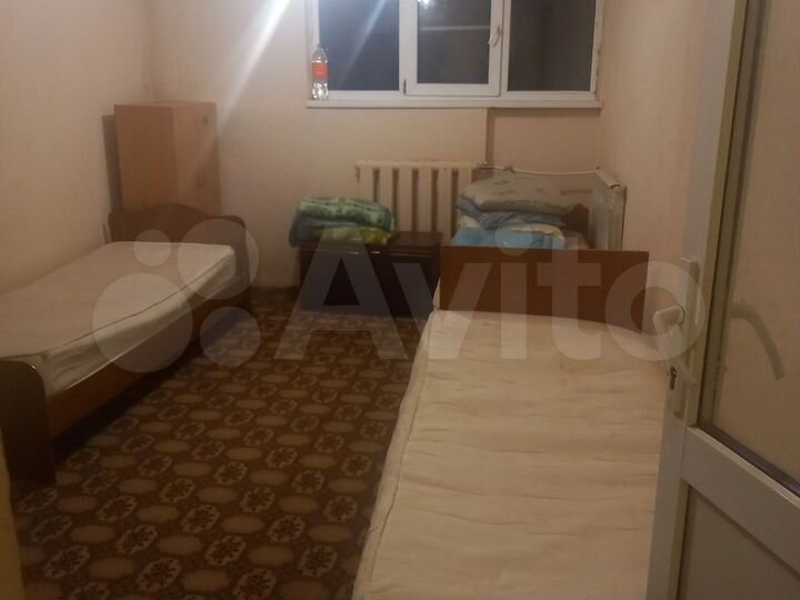 Комната 16 м² в 2-к., 1/3 эт.