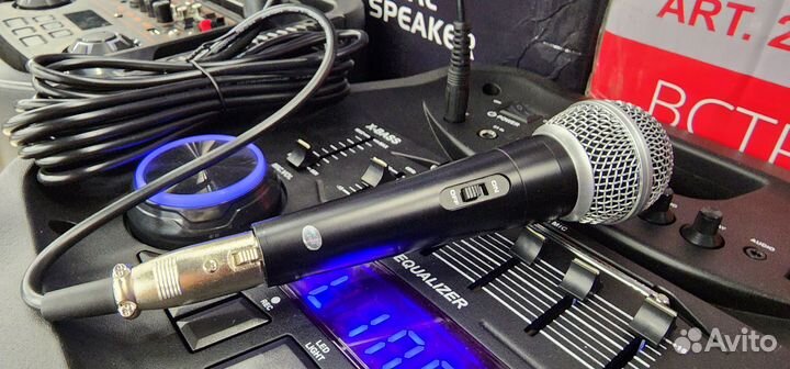 Микрофон M58 Профессиональный Вокальный