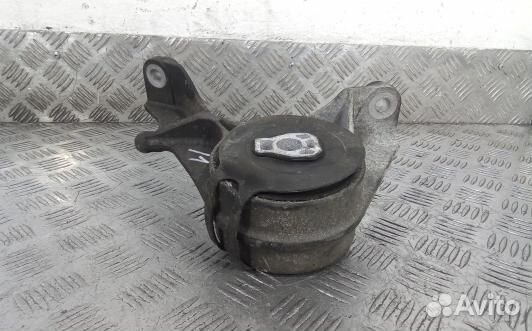 Подушка кпп opel antara (LNT06T501)