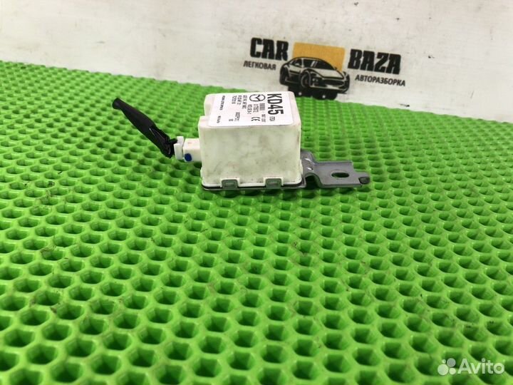 Блок управления центральным замком Mazda 6 III