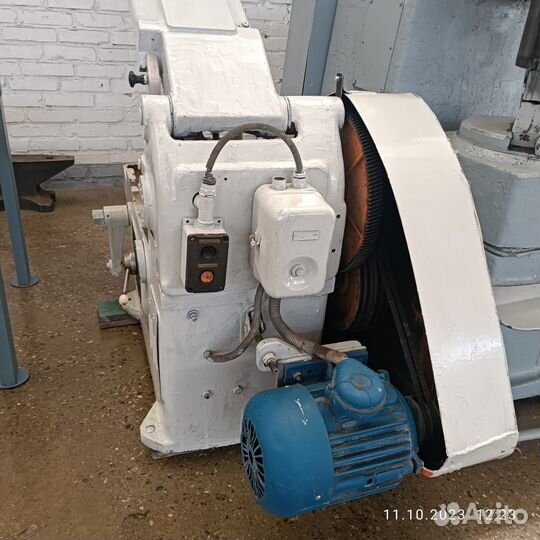 Новочный станок 872М