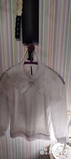 Блузка белая школьная