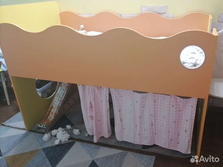 Кровать-чердак с матрасом 160х80