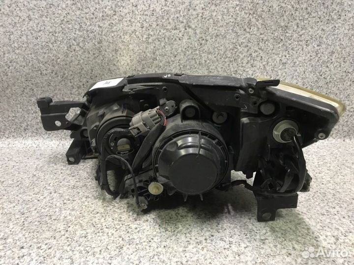 Фара правая Subaru Impreza GH 2007