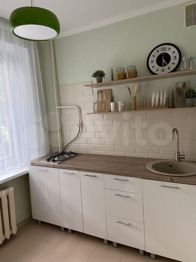 2-к. квартира, 43 м², 1/5 эт.