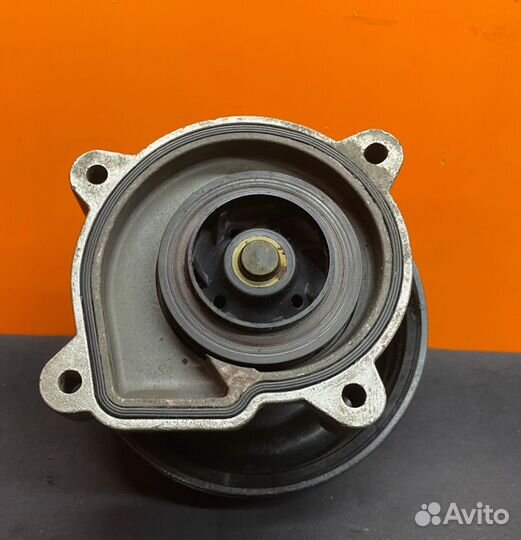 Насос водяной помпа 03C121008F + шкив VW Skoda BLF