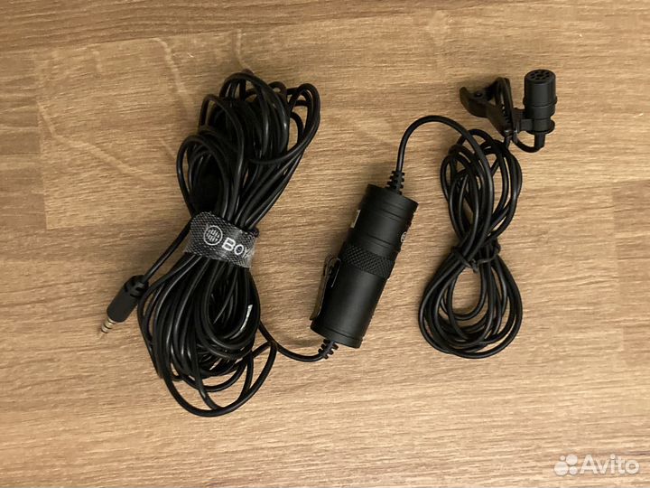 Петличный микрофон boya m1