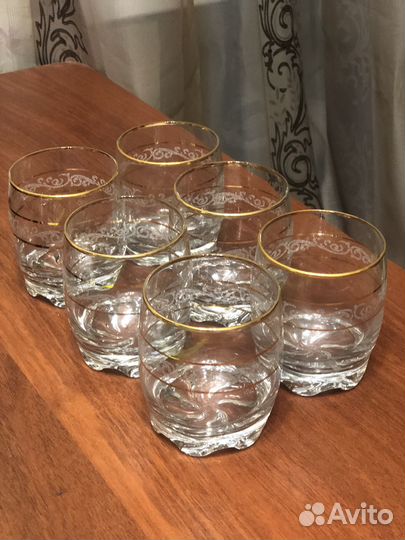 Бокалы, стаканы для виски, коньяка, воды, сока