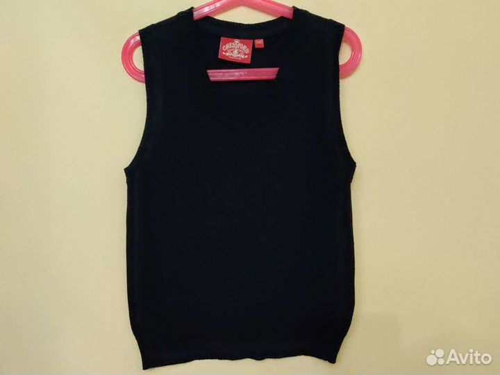 Жилетка для девочки школьная