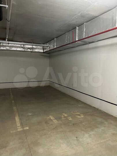 Машиноместо, 15 м²