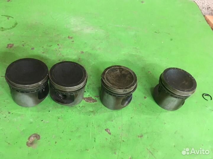 Поршень Ауди 100 44 кузов С3