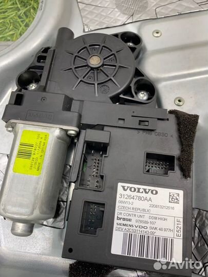 Стеклоподъемник передний левый Volvo S40 седан 2.4